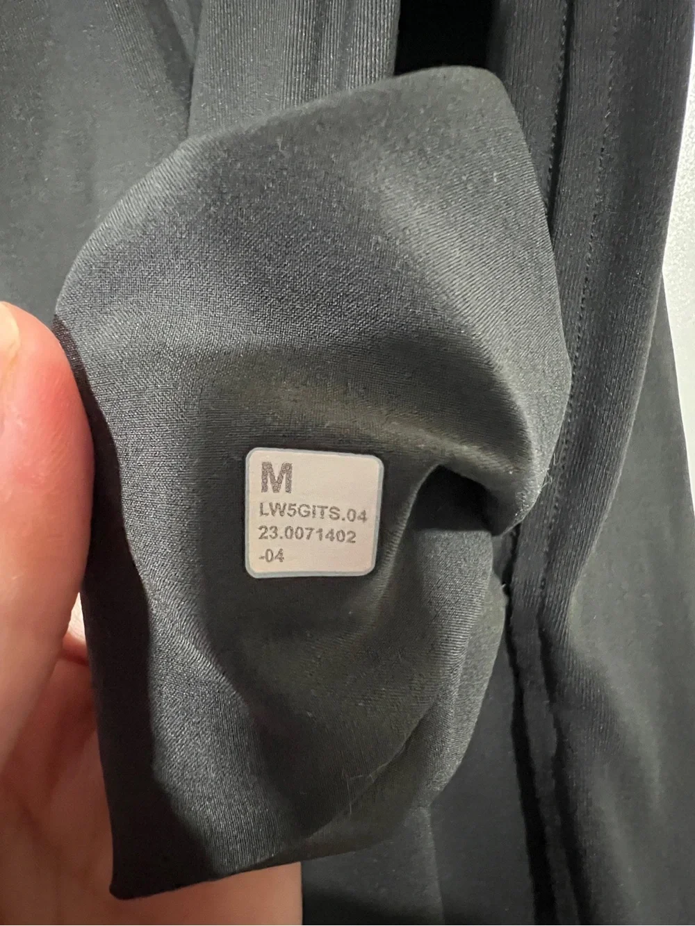 Lululemon Tapered-Leg Mid-Rise Pants 7/8 Length Luxstreme Medium Graphite Gray
